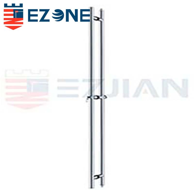 The Important Role of Hardware in the Shower Room